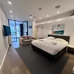 Spui In Center לינה וארוחת בוקר 4*